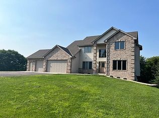 12800 49th Ave N, Plymouth, MN 55442