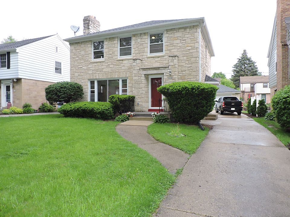 Front Entry 1