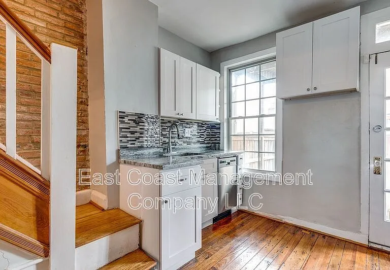 1214 Battery Ave — Photo 11