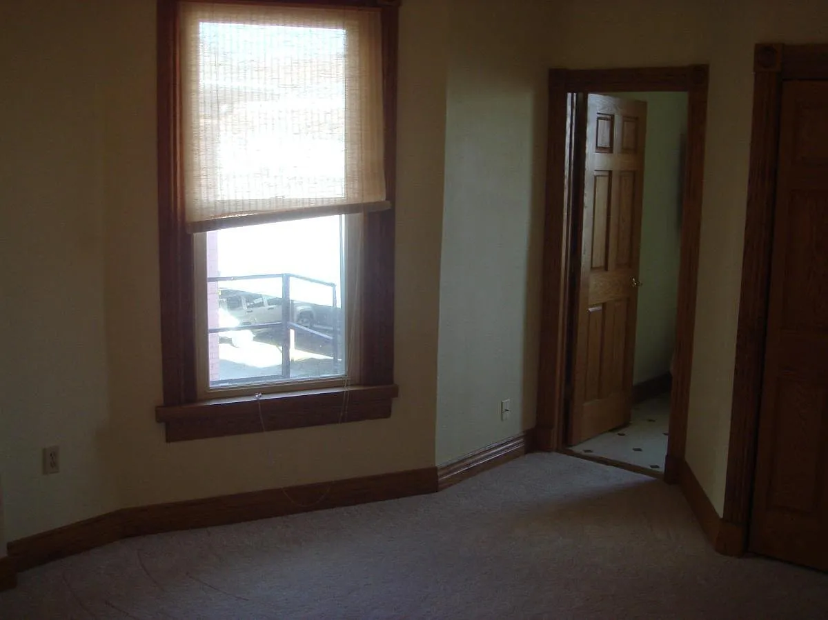 Building Photo - 1444 Josephine St #B