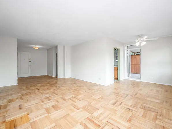 5355 Henry Hudson Pkwy W image 4 of 16