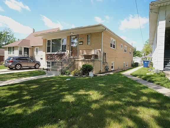 2nd image of 1428 1/2 N Ashbel Ave