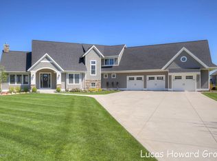 12876 Windy Ridge Dr, Caledonia, MI 49316