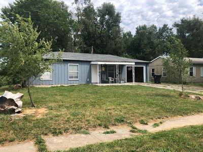 200 SE Woodland Ave, Topeka, KS, 66607
