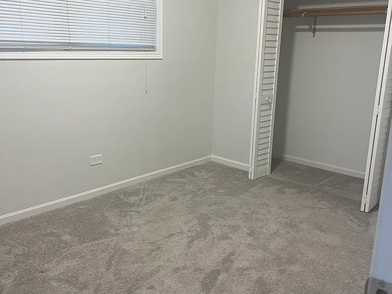 1343 W Walton St #2 — Photo 4