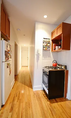 Rented by Bold New York | media 24