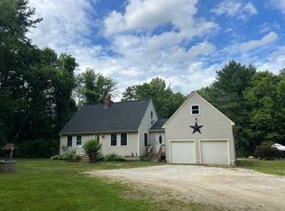 33 Gear Rd, Rochester, NH 03839