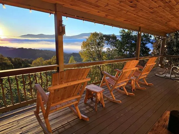 2076 Fontana Rd, Bryson City, NC 28713
