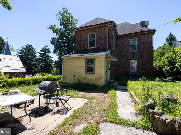 201 W Baltimore Ave, Clifton Heights, PA 19018