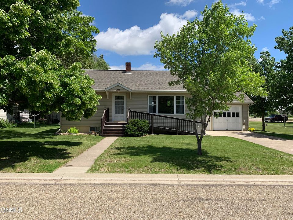 207 3rd St SE, Lamoure, ND 58458 Zillow