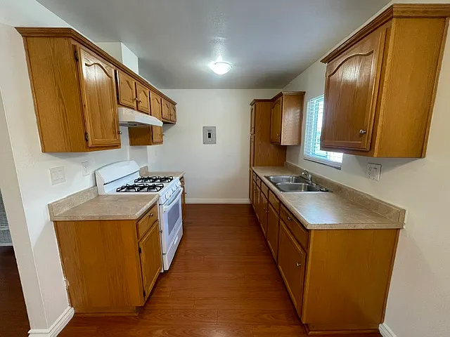 5181 Philadelphia St #4 — Photo 7