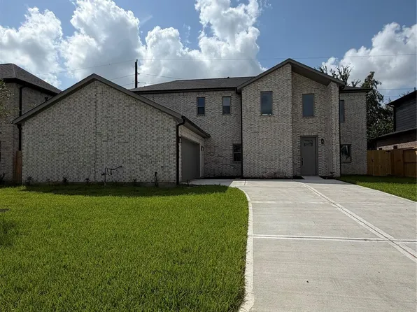 2611 Liguria Ln, Spring, TX 77388