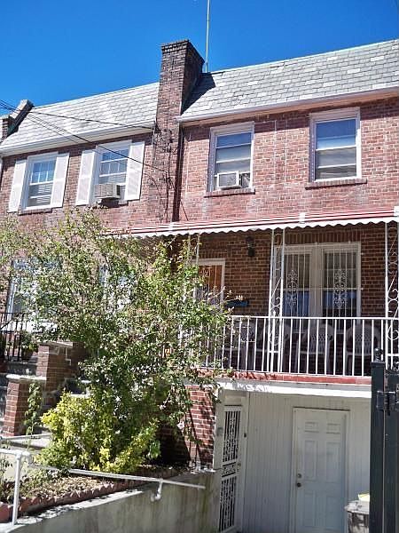 1st image of 4445 Byron Ave