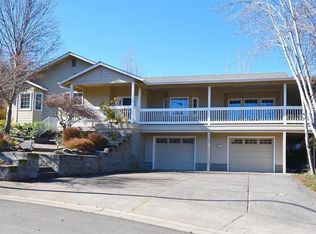 141 Candice Ct, Medford, OR