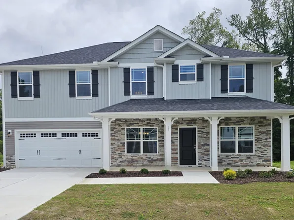 229 Lake Edge Dr, Lillington, NC 27546