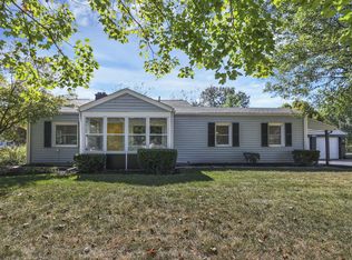 2227 Zollinger Rd, Upper Arlington, OH 43221