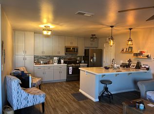 124 W Tree Fern Ct, Camarillo, CA 93010
