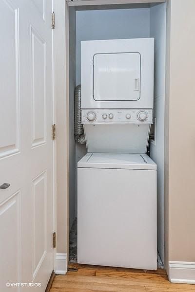 1st image of 6435 N Richmond St APT 1