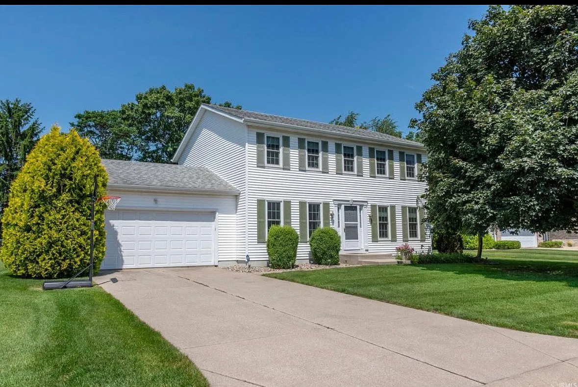 3 bed, 2404 sqft, $2,800 — Photo 1