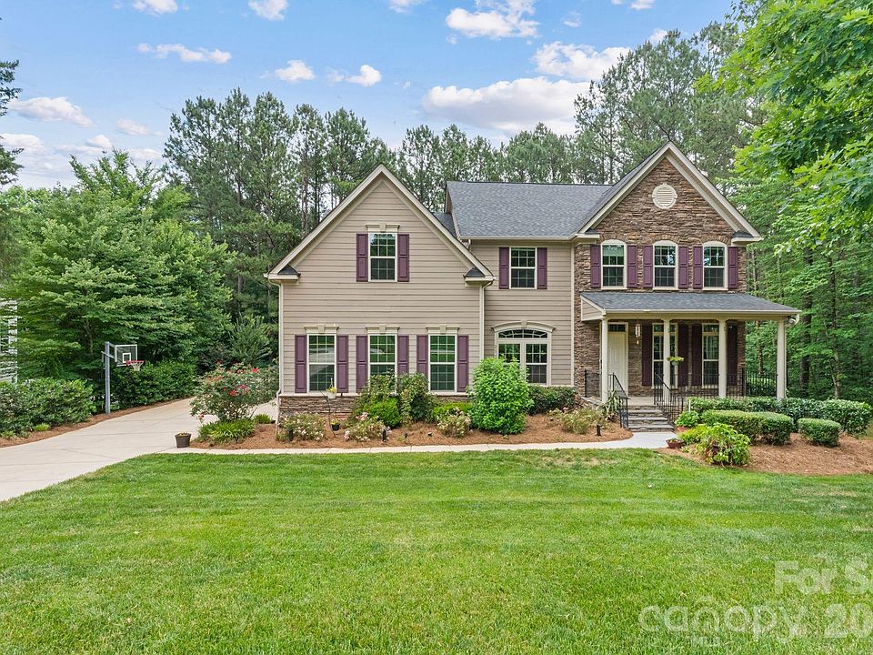 1st image of 237 Ashmore Cir