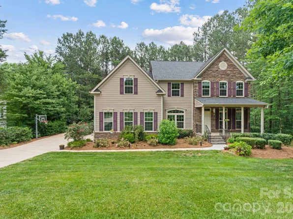237 Ashmore Cir, Troutman, NC 28166
