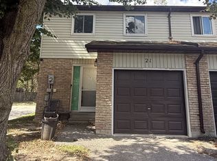 261 Rose St #21, Barrie, ON L4M 2V3
