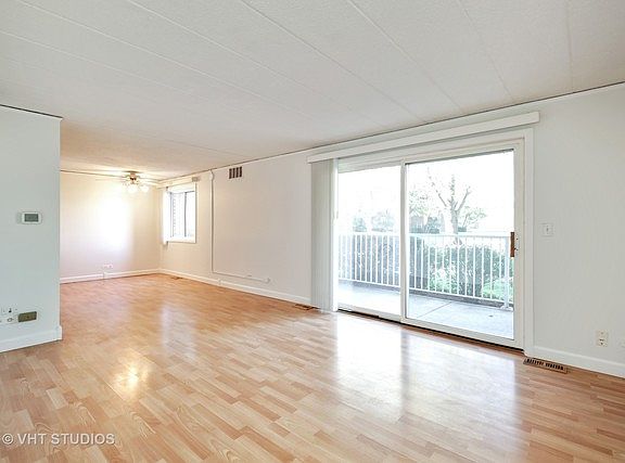 2nd image of 1106 Mercury Dr Unit 1D