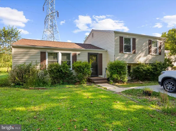 6589 Robin Song, Columbia, MD 21045