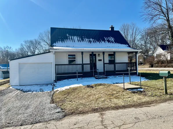 118 W Van Buren St, Veedersburg, IN 47987