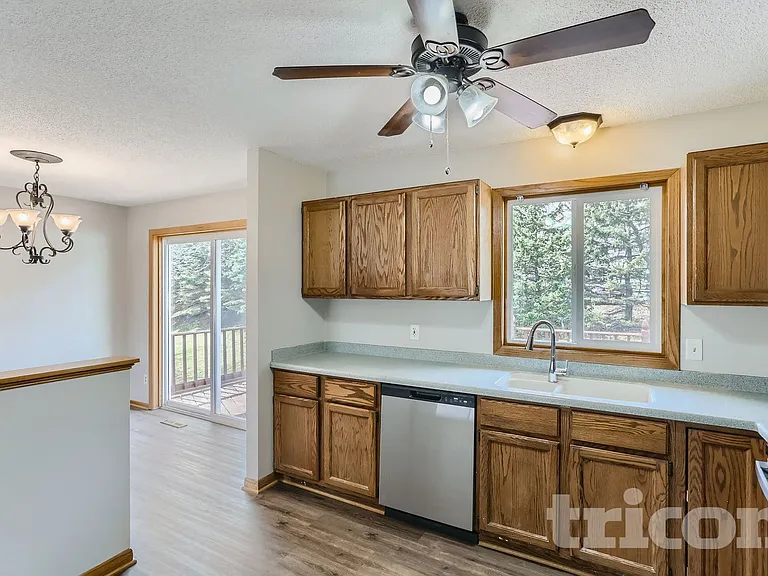 7920 Grinnell Way — Photo 7