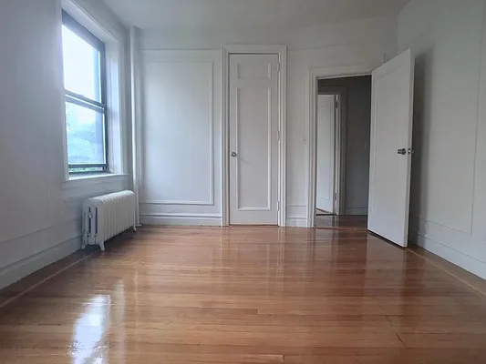 Rented by Sovereign Associates | media 11