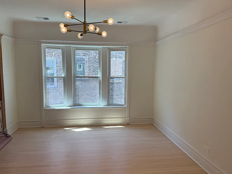 6220 N Magnolia Ave — Photo 3