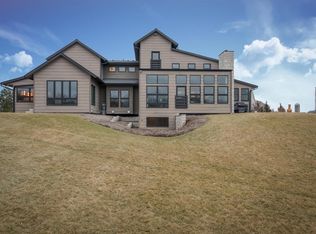 4555 Lime Ridge Rd, West Bend, WI 53095