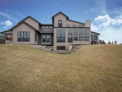 4555 Lime Ridge Rd, West Bend, WI, 53095
