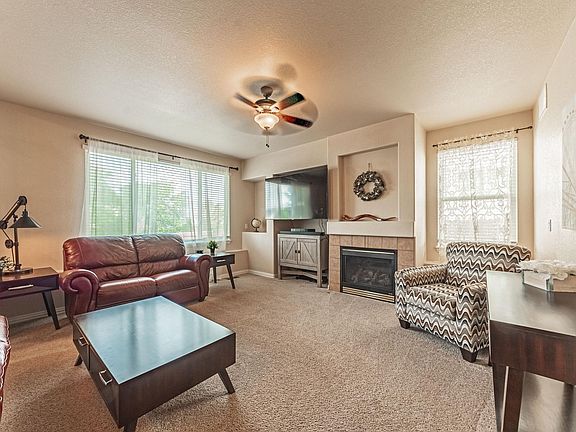 3rd image of 2210 Streambank Dr