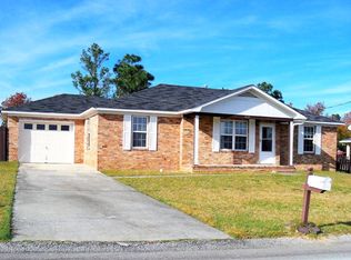 1527 Sandstone Ln, Hephzibah, GA 30815