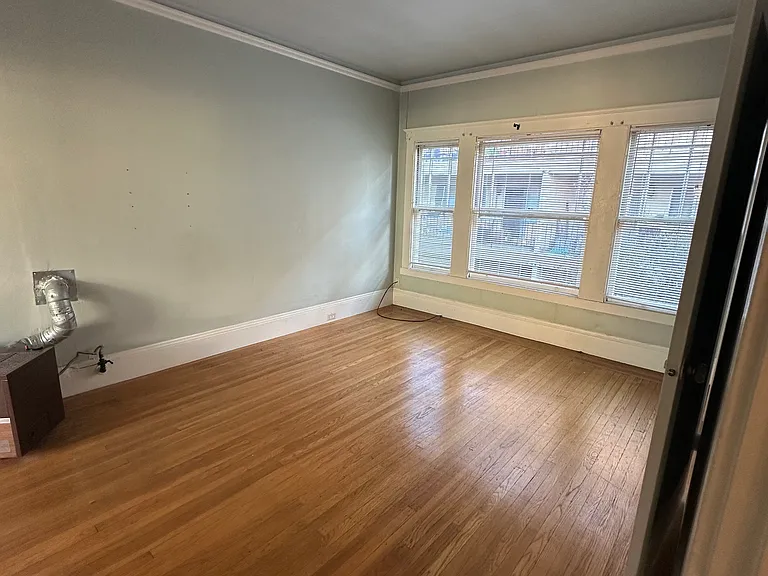 2535 Regent St #7 — Photo 3
