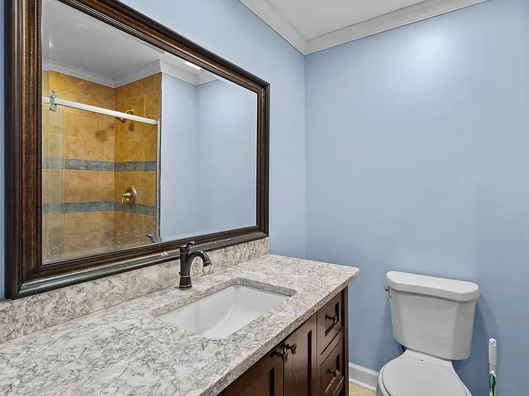1650 E Duffy St — Photo 25