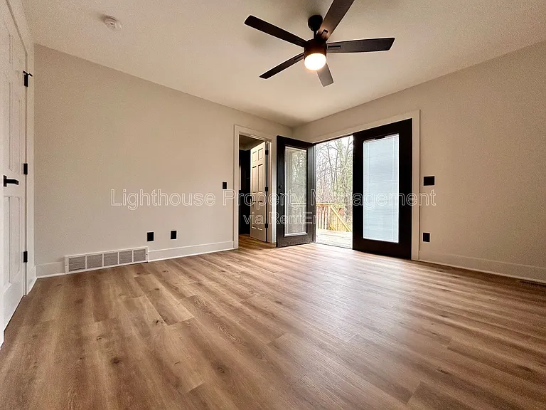 1505 N Green Creek Rd — Photo 25