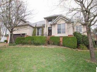 140 Forest View Cv, Paducah, KY 42003