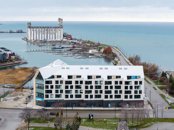 31 Huron St #501, Collingwood, ON L9Y 1C4