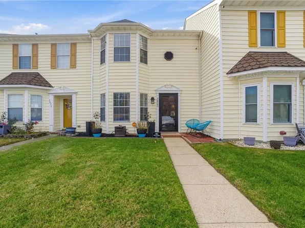 3822 Headwind Ln, Portsmouth, VA 23703