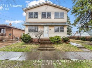 19211 Shawnee Ave, Cleveland, OH 44119
