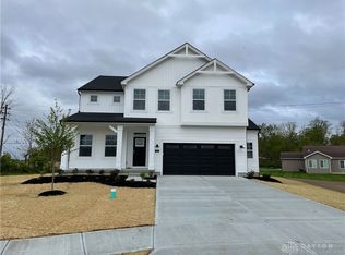 642 Red Maple Ln, Wilmington, OH