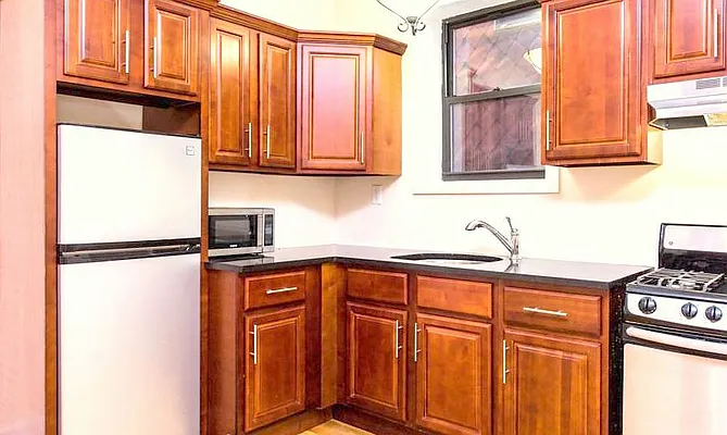 Rented by Simply Brooklyn Realty Inc | media 11