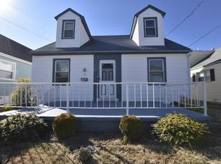 20 N Granville Ave, Margate, NJ 08402