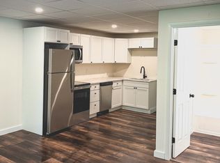 43 9th St #3, Auburn, ME 04210