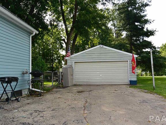 2nd image of 706 W Garfield Ave
