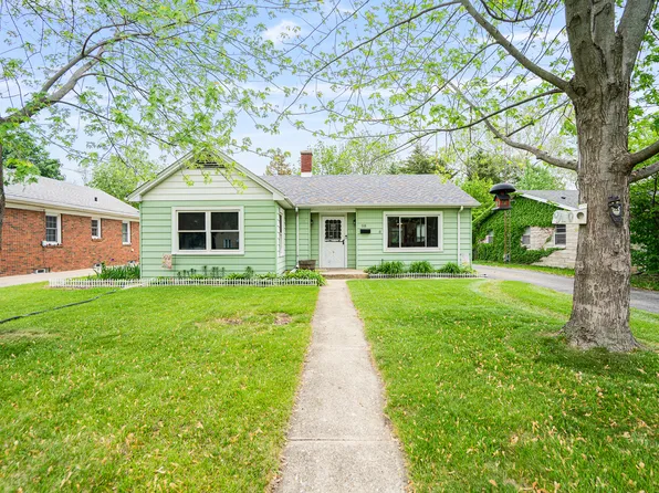 918 Dawes Ave, Joliet, IL 60435