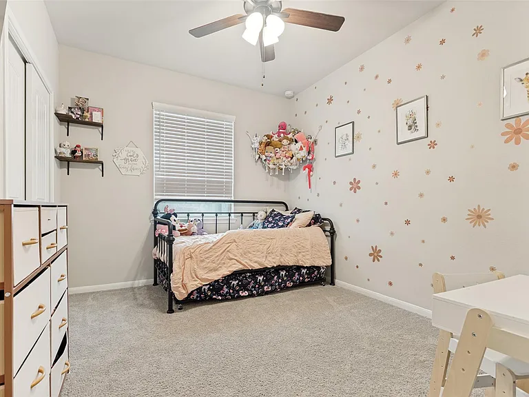 1902 Middle Pass Ln — Photo 20